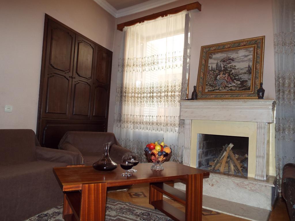 Guesthouse Fatima Sighnaghi Extérieur photo